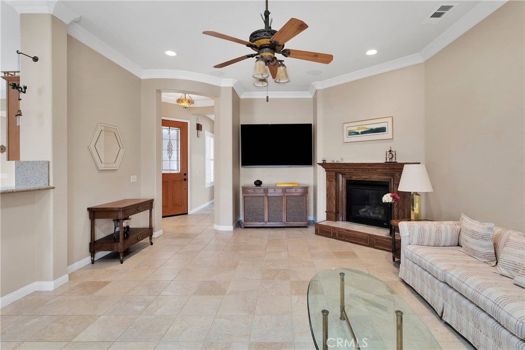 19482 Lincoln Green Street