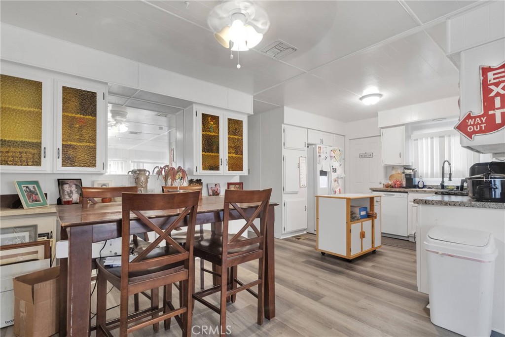 15252 Seneca Road 56