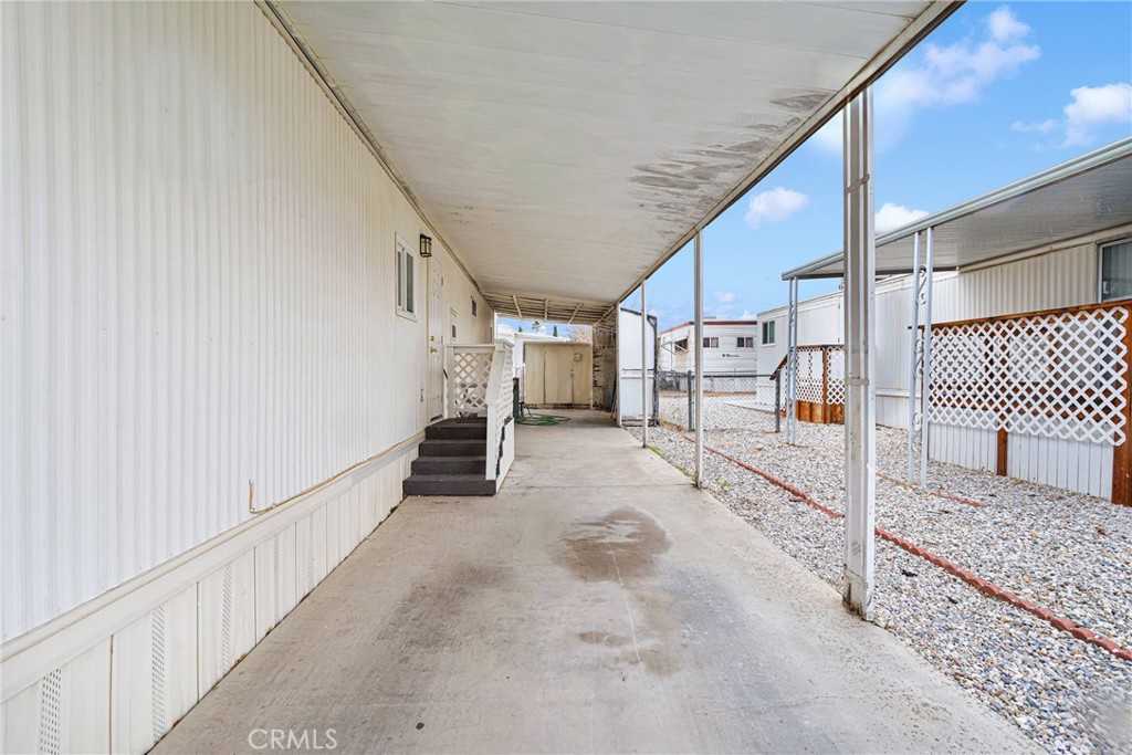 15252 Seneca Road 56