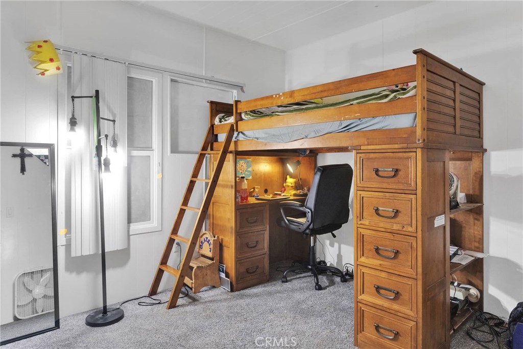 15252 Seneca Road 56