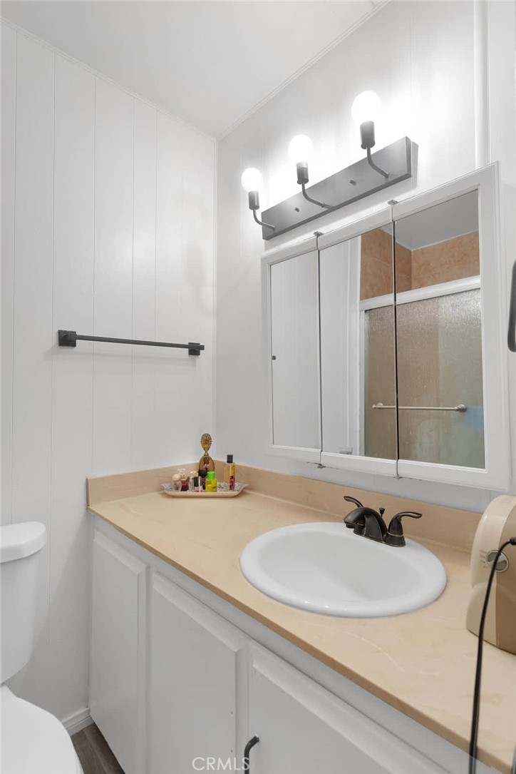 15252 Seneca Road 56