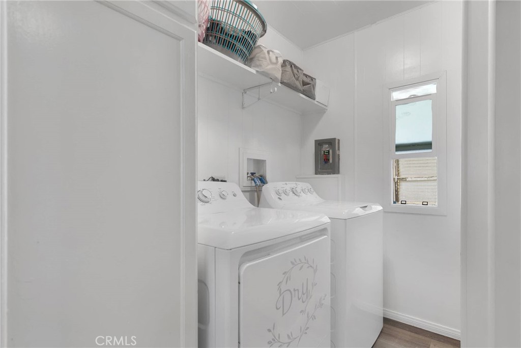 15252 Seneca Road 56