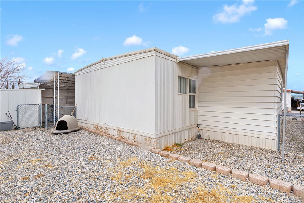 15252 Seneca Road 56