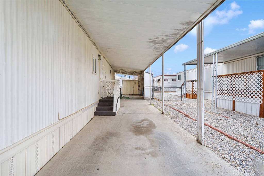15252 Seneca Road 56