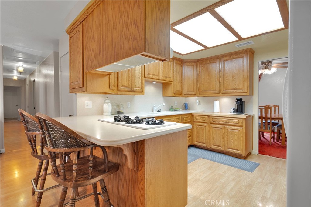 11081 Cottonwood Avenue