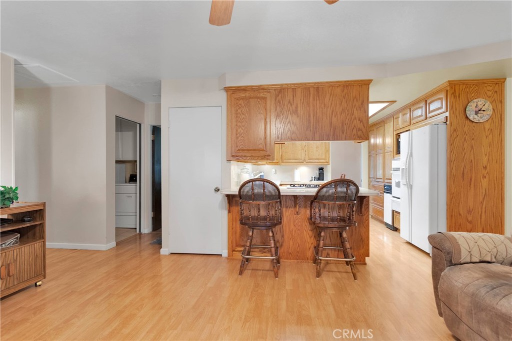 11081 Cottonwood Avenue