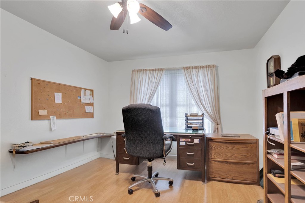 11081 Cottonwood Avenue