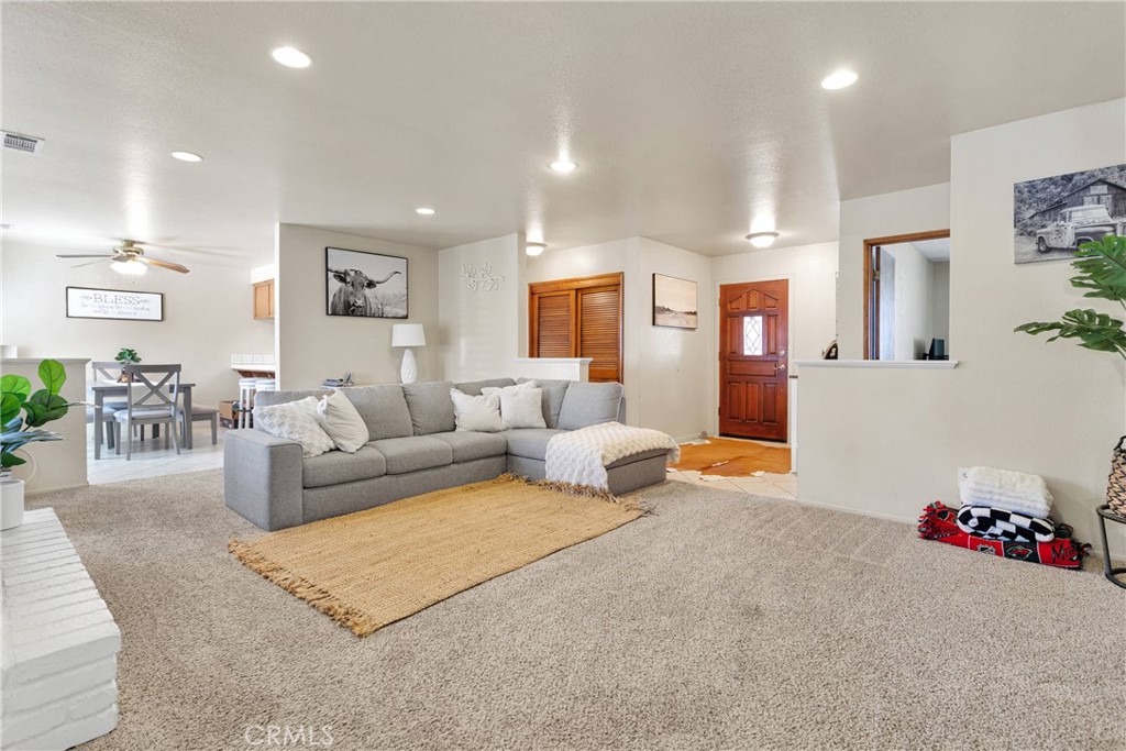 13280 Riverview Drive