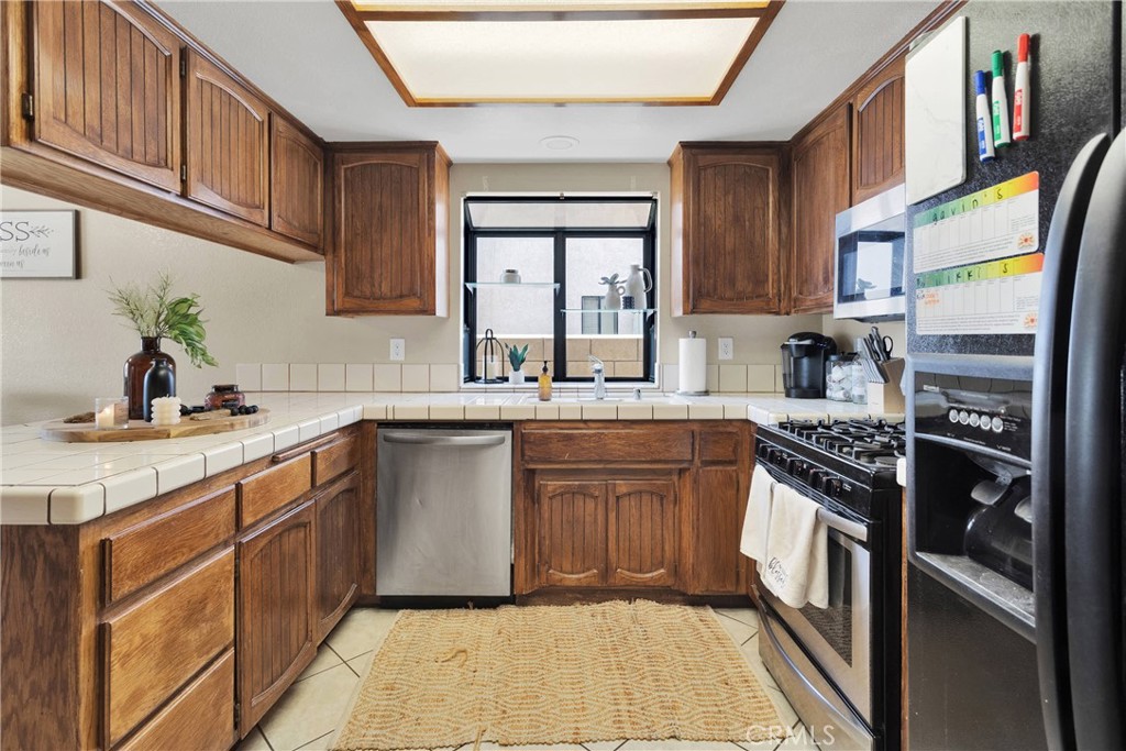 13280 Riverview Drive