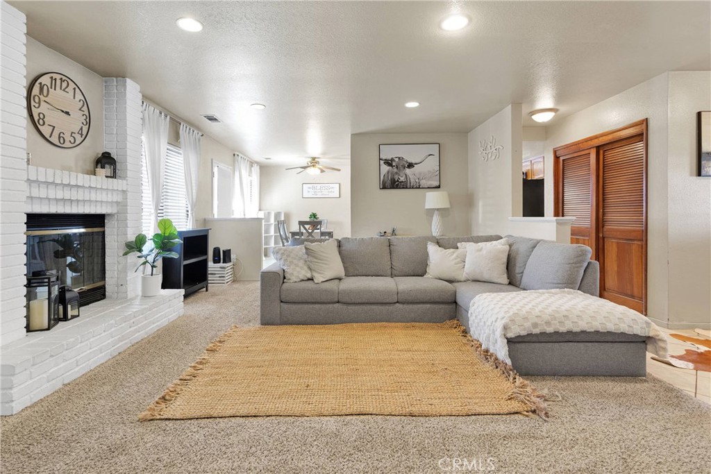 13280 Riverview Drive