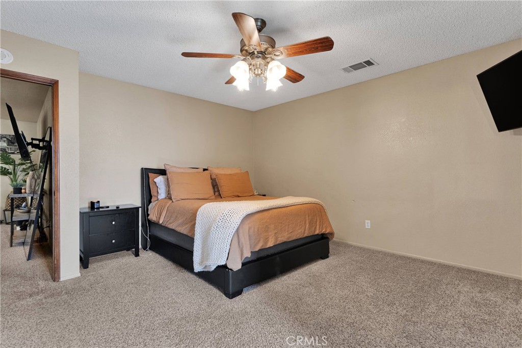 13280 Riverview Drive