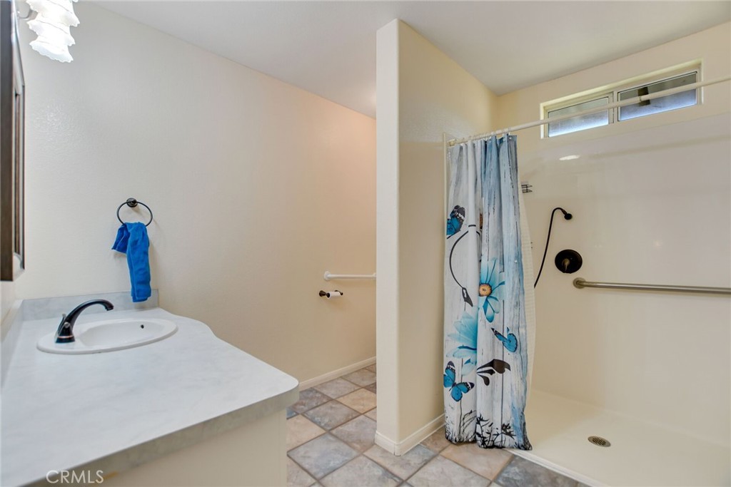 13968 Jicarilla Road