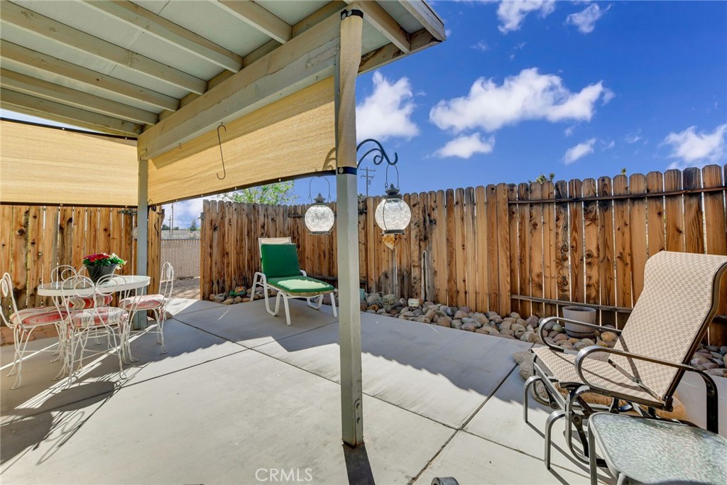 13968 Jicarilla Road