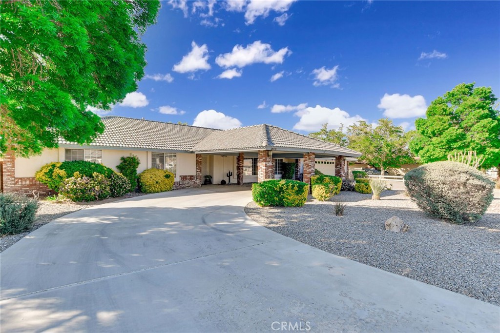 13968 Jicarilla Road