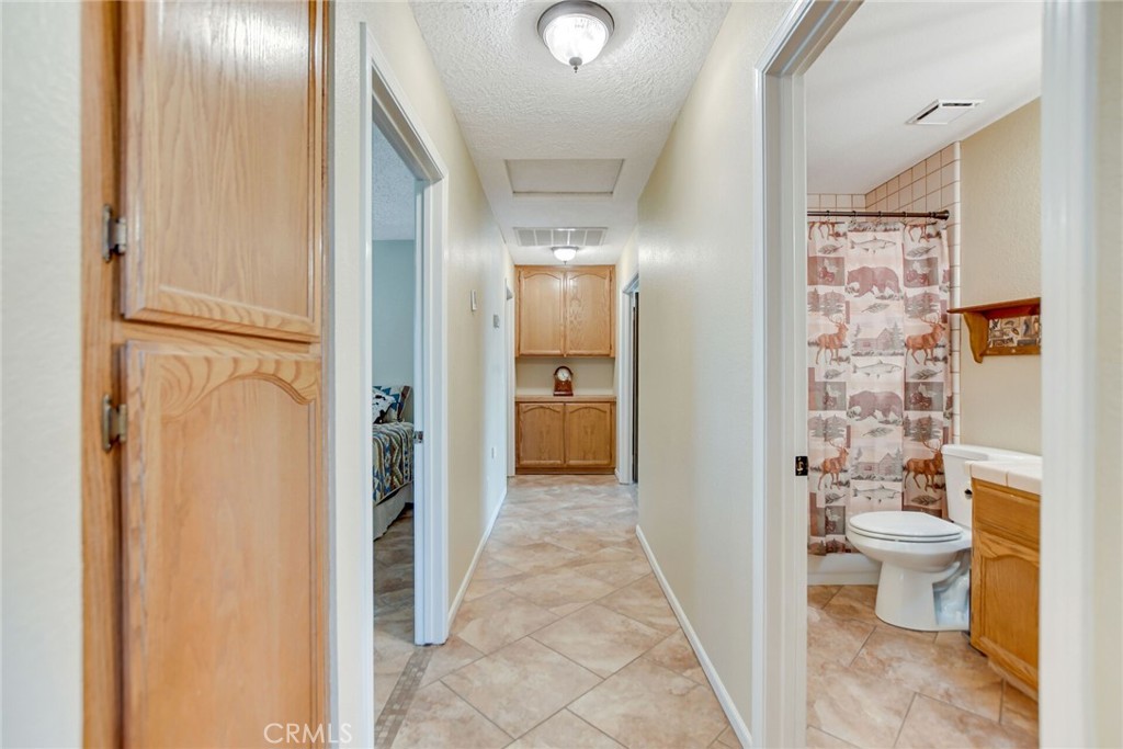 13968 Jicarilla Road