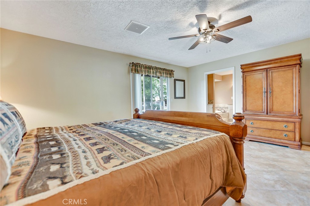 13968 Jicarilla Road