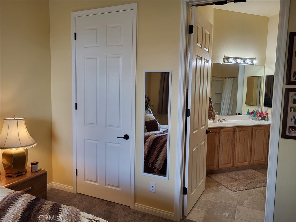 11128 Rockaway Glen Road