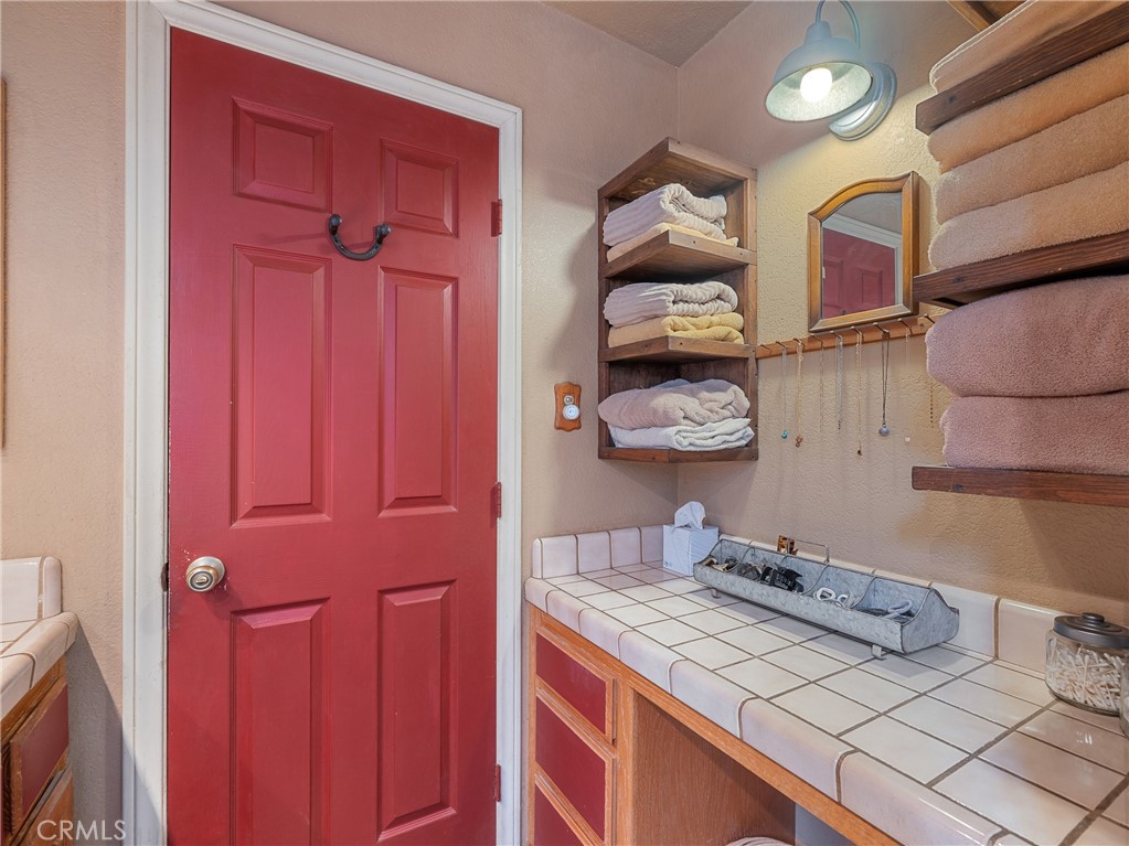 10373 Columbine Road