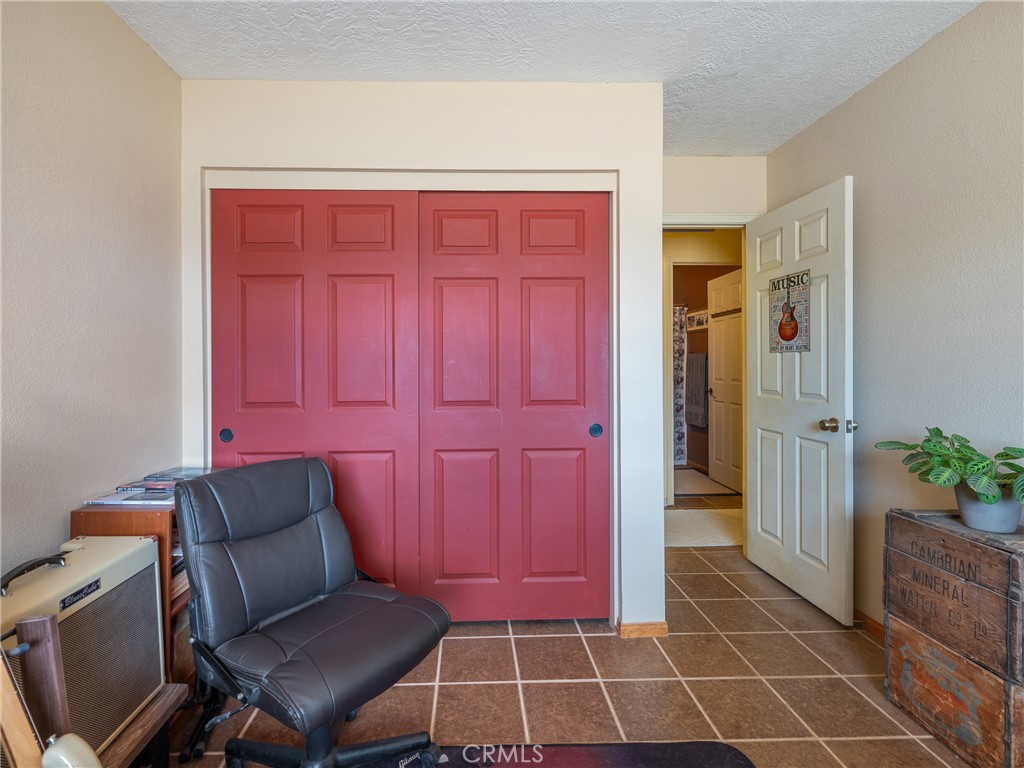 10373 Columbine Road