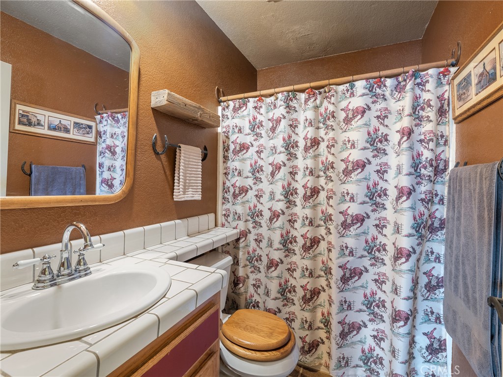 10373 Columbine Road