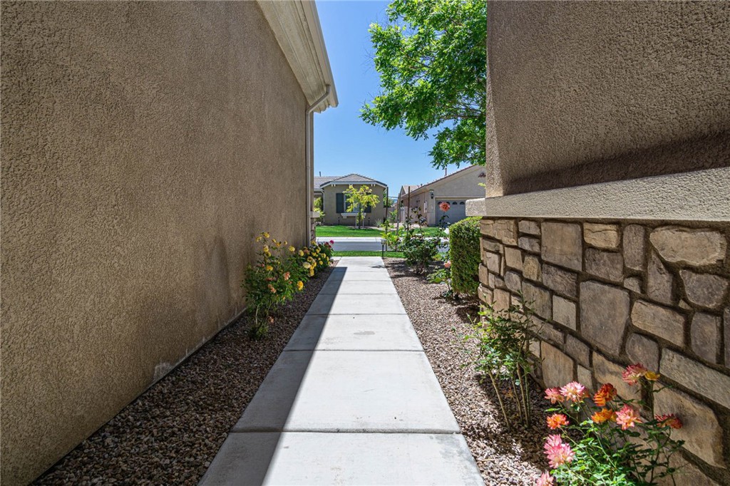 19478 Big Horn Street