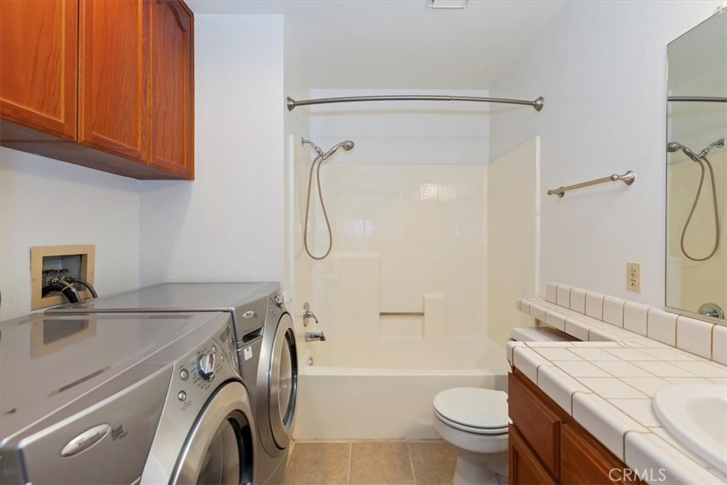 19126 Frances Street