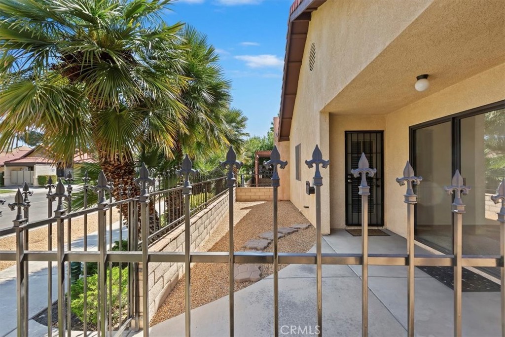 19126 Frances Street