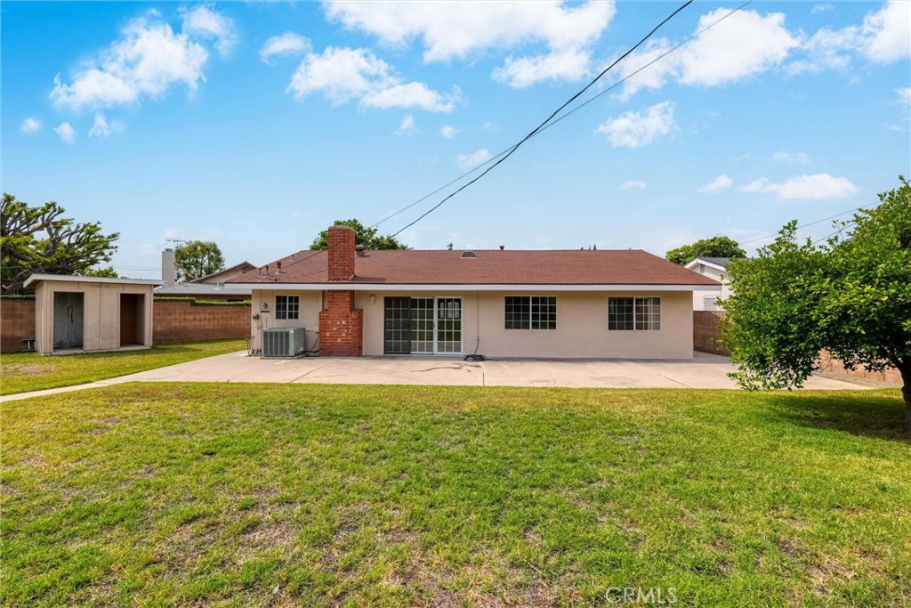 17415 Minnehaha Street