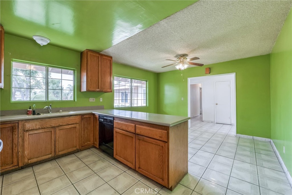 17415 Minnehaha Street