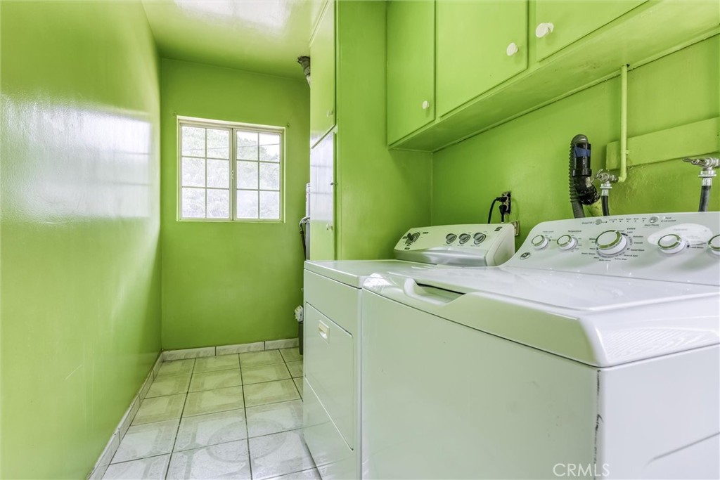 17415 Minnehaha Street