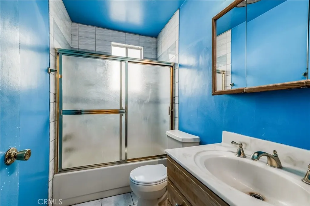 17415 Minnehaha Street