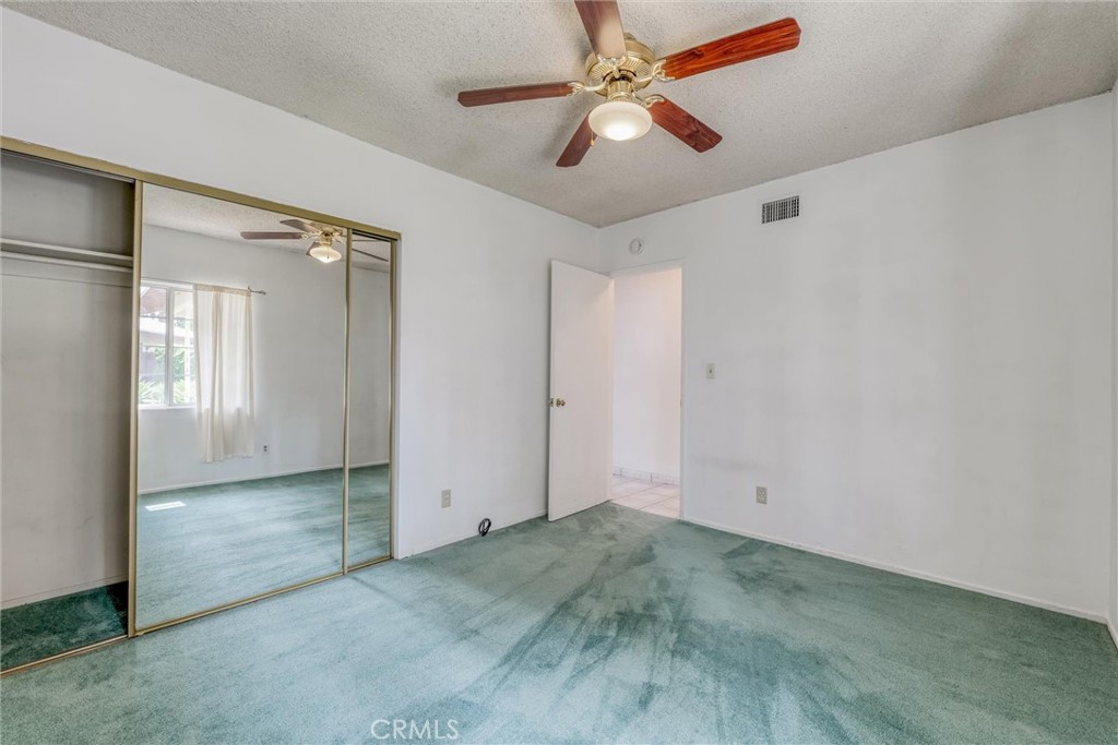 17415 Minnehaha Street