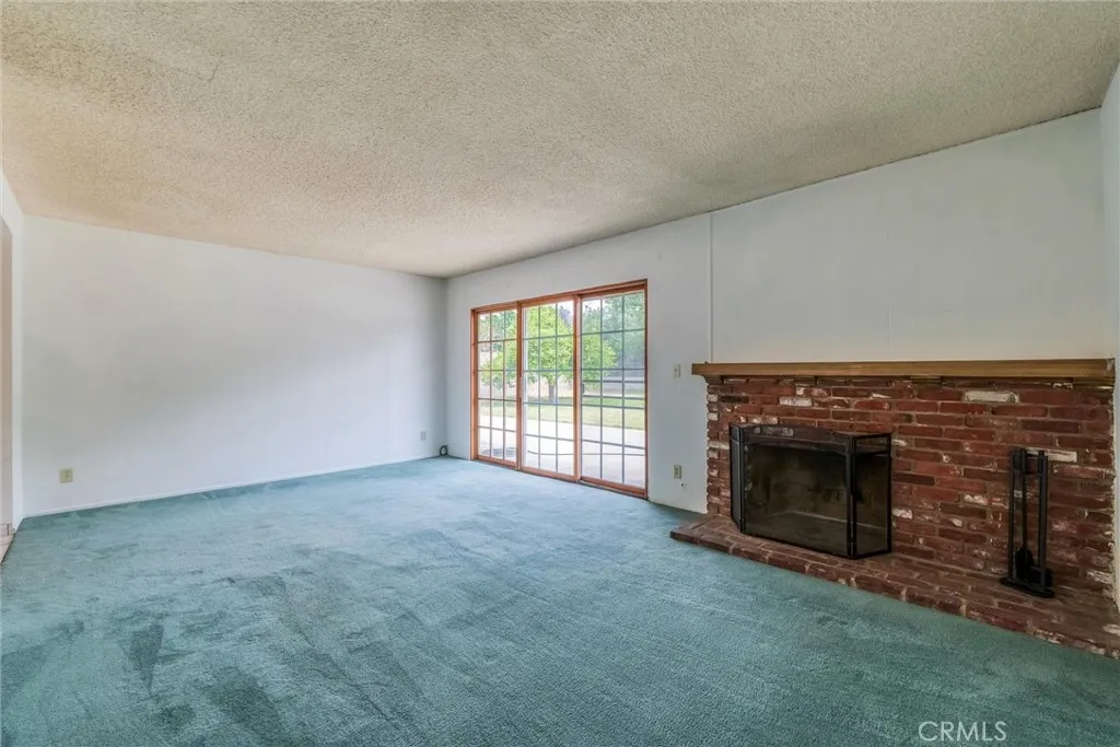 17415 Minnehaha Street