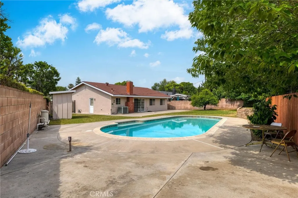 17415 Minnehaha Street