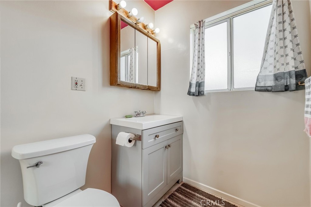 17415 Minnehaha Street