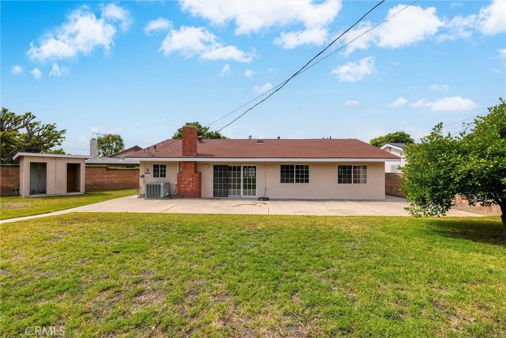 17415 Minnehaha Street