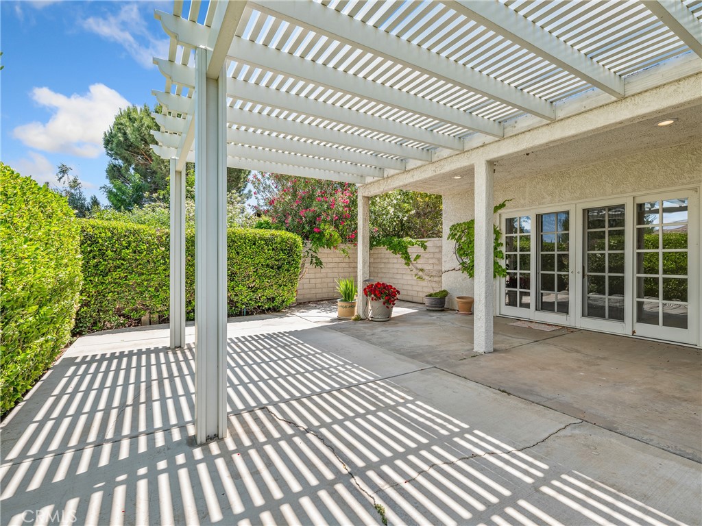 12665 Spring Valley