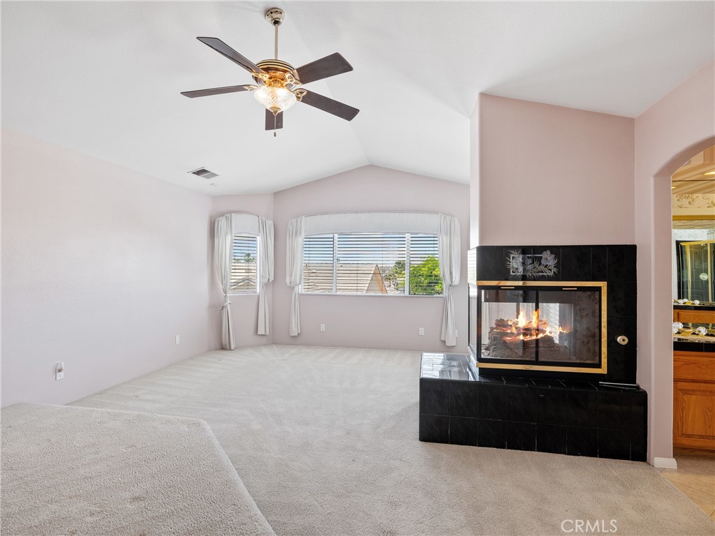 12665 Spring Valley