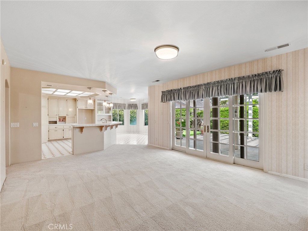 12665 Spring Valley
