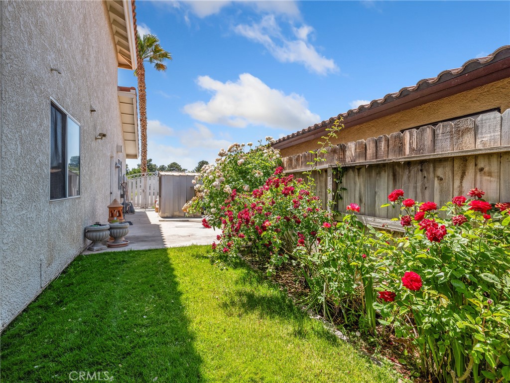 12665 Spring Valley