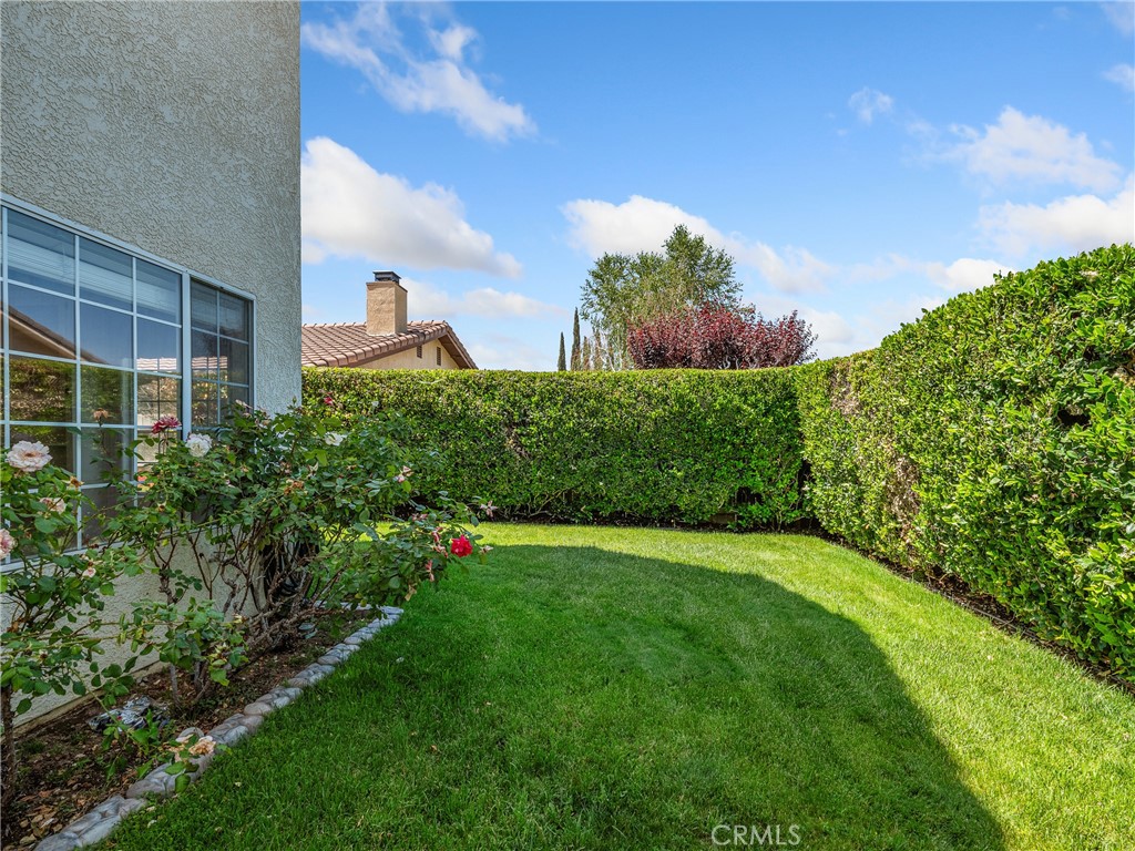 12665 Spring Valley