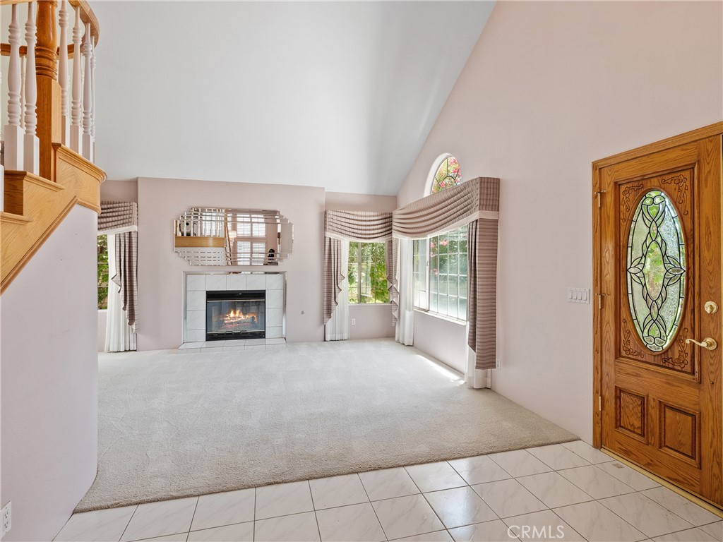 12665 Spring Valley