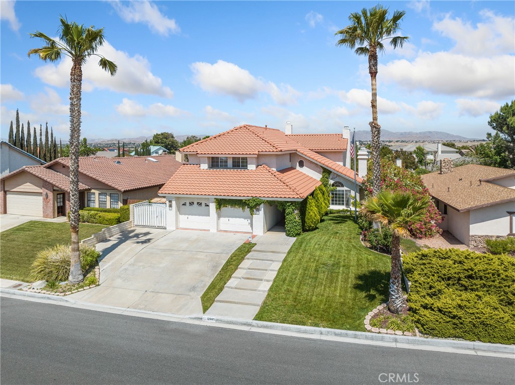 12665 Spring Valley