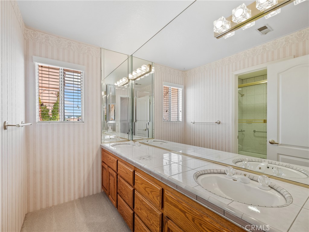 12665 Spring Valley