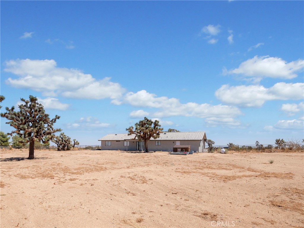 13044 Smith Road