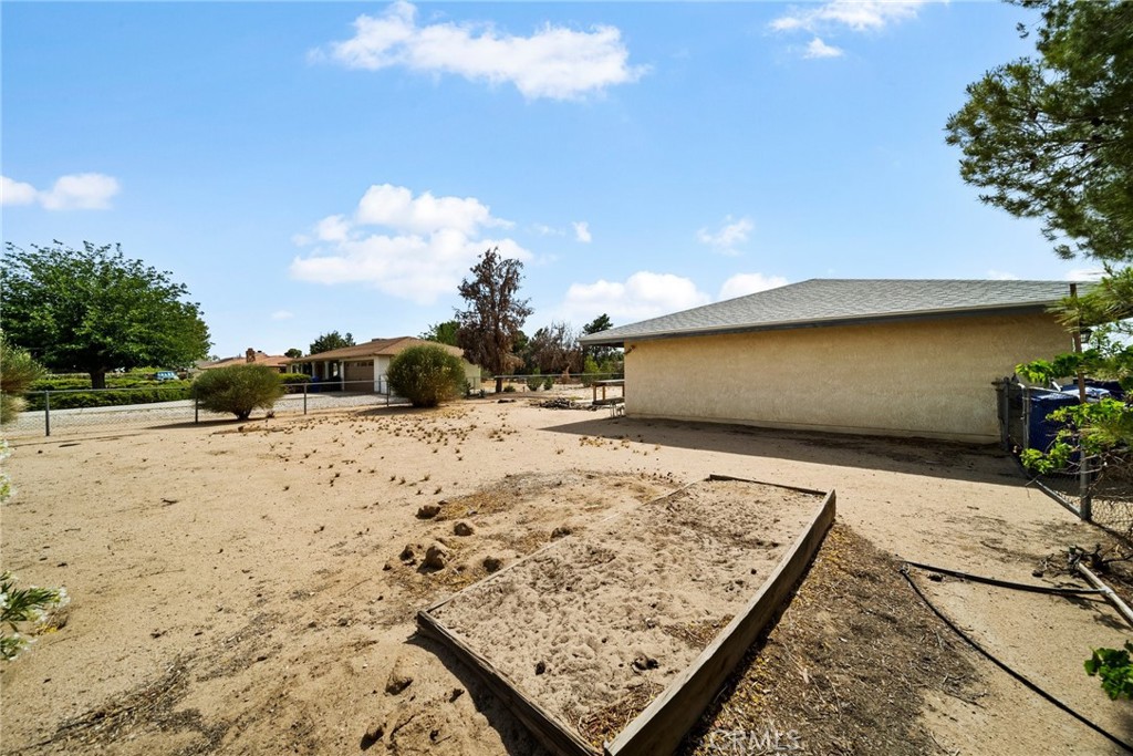 18969 Shoshonee Road