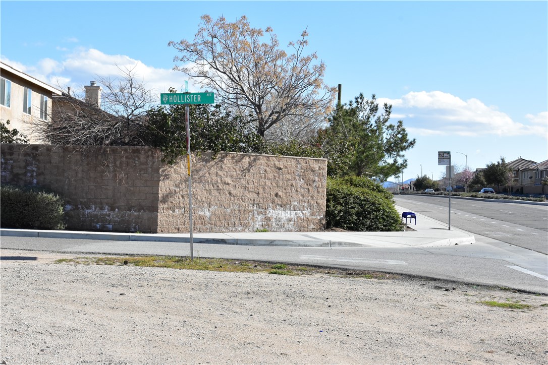 0 Escondido Ave
