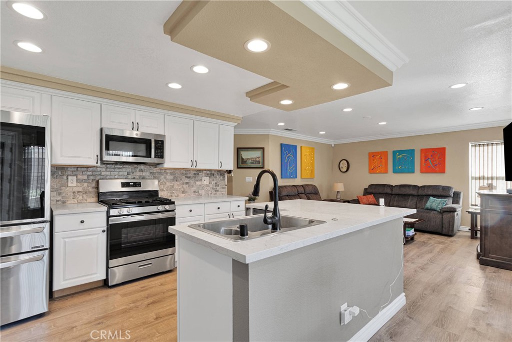 12913 Tiburon Drive