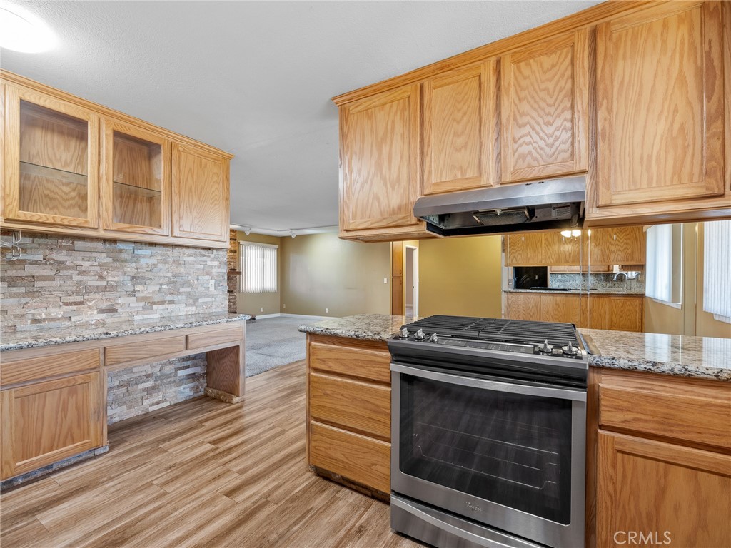 17911 Juniper Street