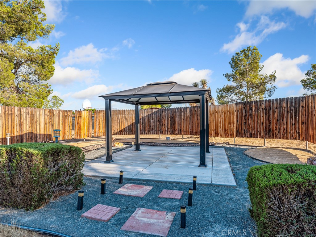 17911 Juniper Street